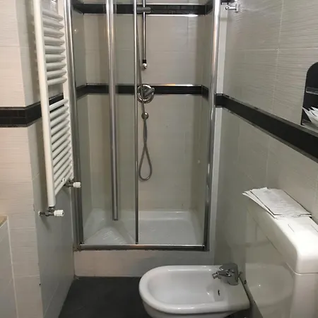 New Alexander Hotell 3*