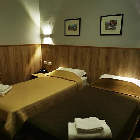 Hotel New Alexander Génova