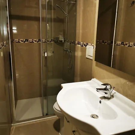 New Alexander Hotel Genoa