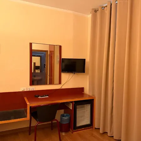 New Alexander Hotel
