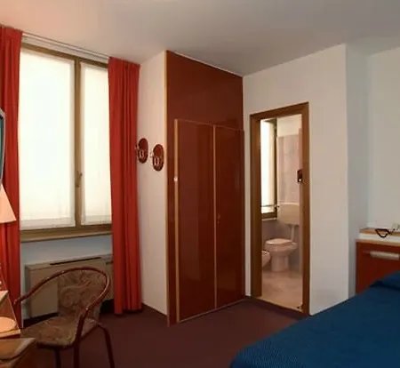 New Alexander 3* Genoa