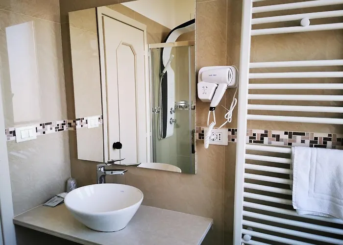 New Alexander Hotel Génova