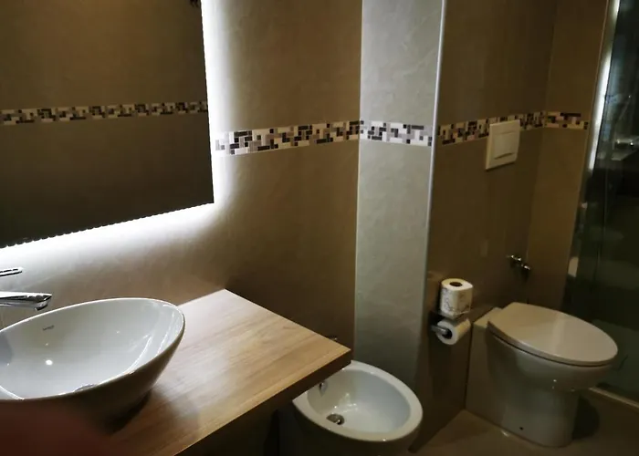 New Alexander Hotel 3*